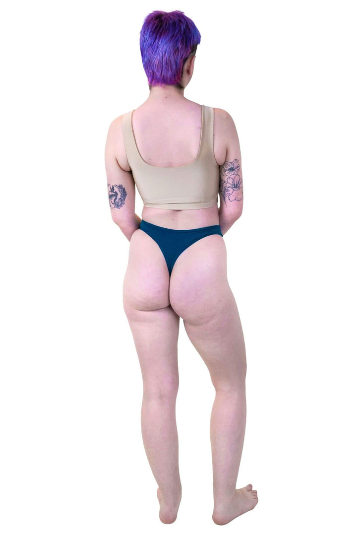 Bambou string unde