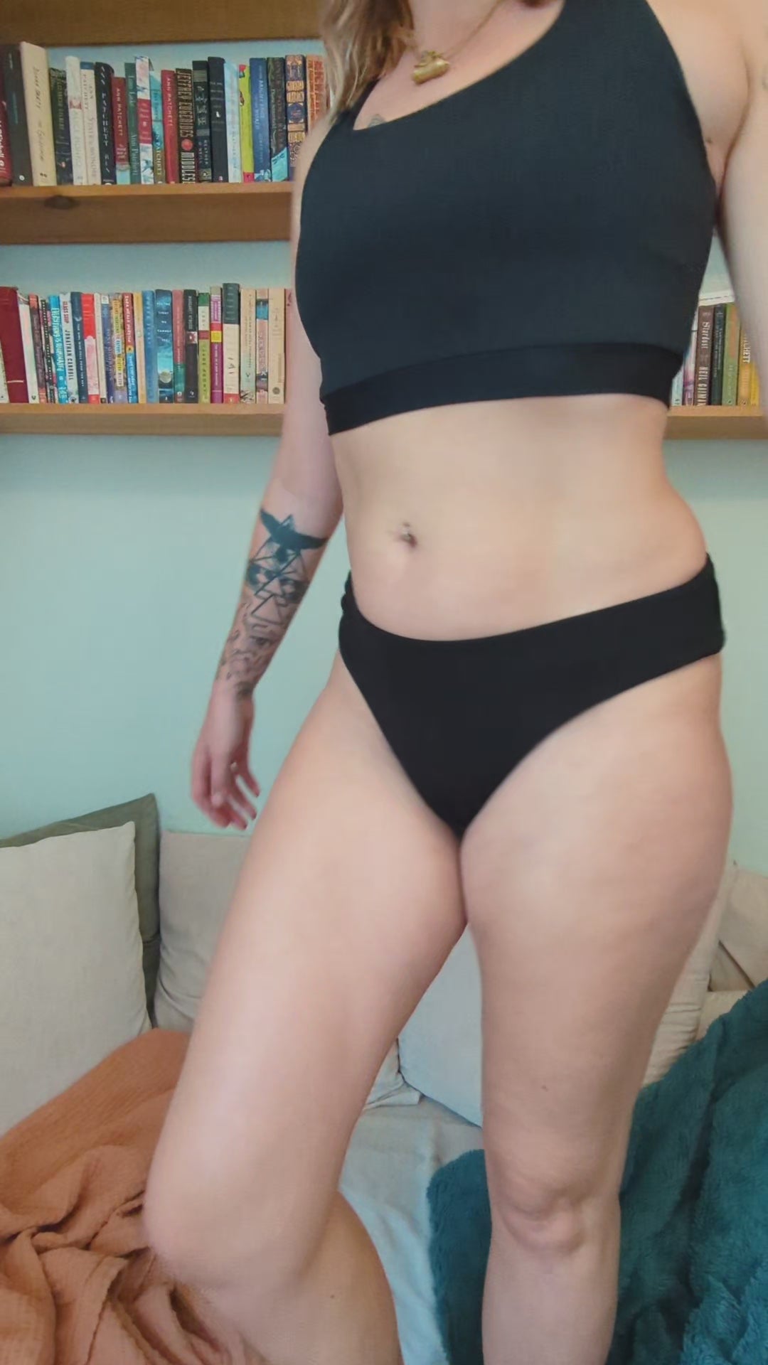 Bamboo Lounge Thong - Black